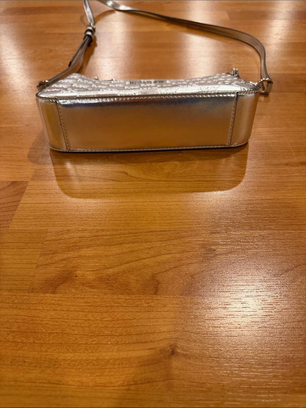 Michael Kors Silver Crossbody - Picture 4 of 7